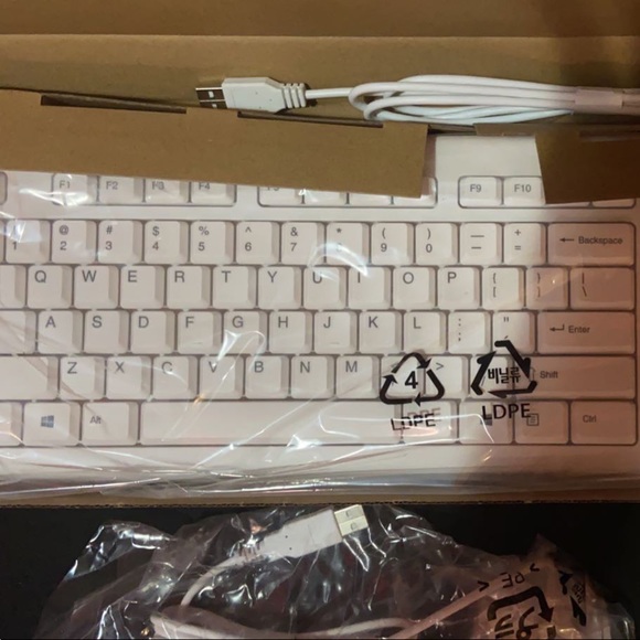 Keyboard and mouse - Picture 4 of 4